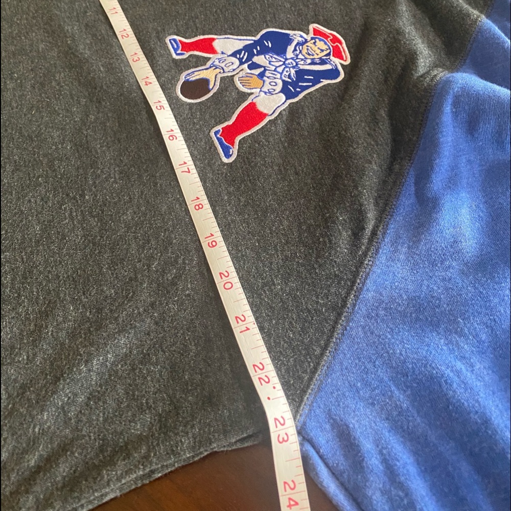 New England Patriots Pullover Hoodie NWOT - Picture 8 of 9